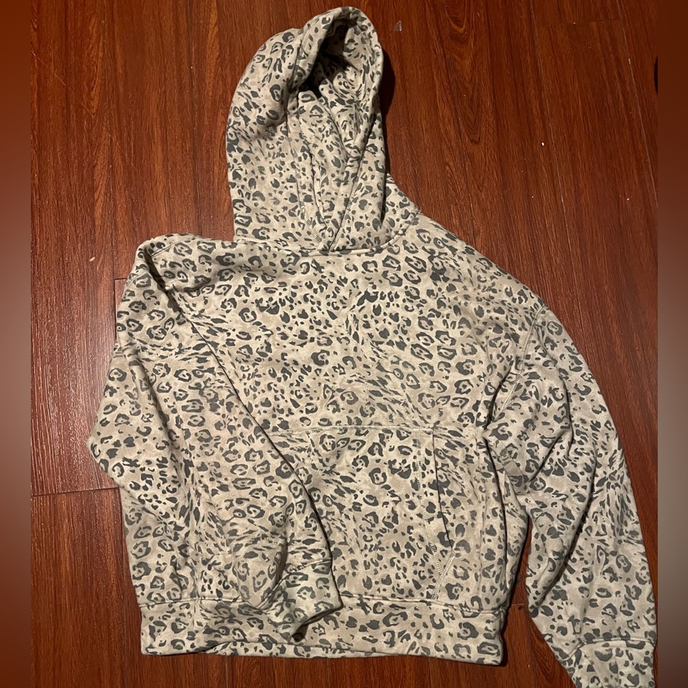 Hollister Tan and Black Leopard Hoodie